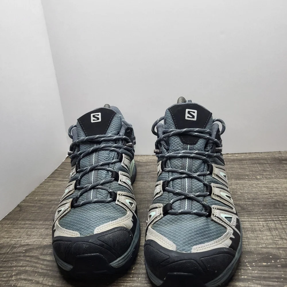 Salomon Women’s Grey Teal Athletic Trail Shoes - Picture 4 of 10